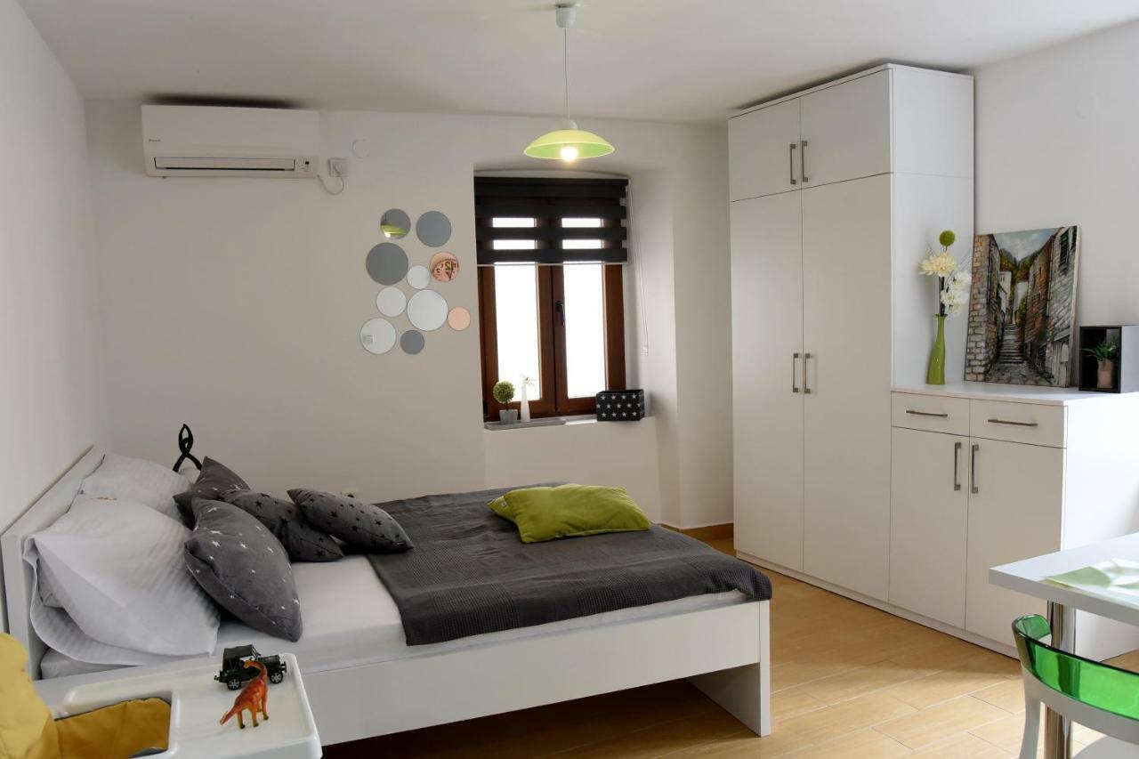 קוטור Lana & Ena Apartments מראה חיצוני תמונה