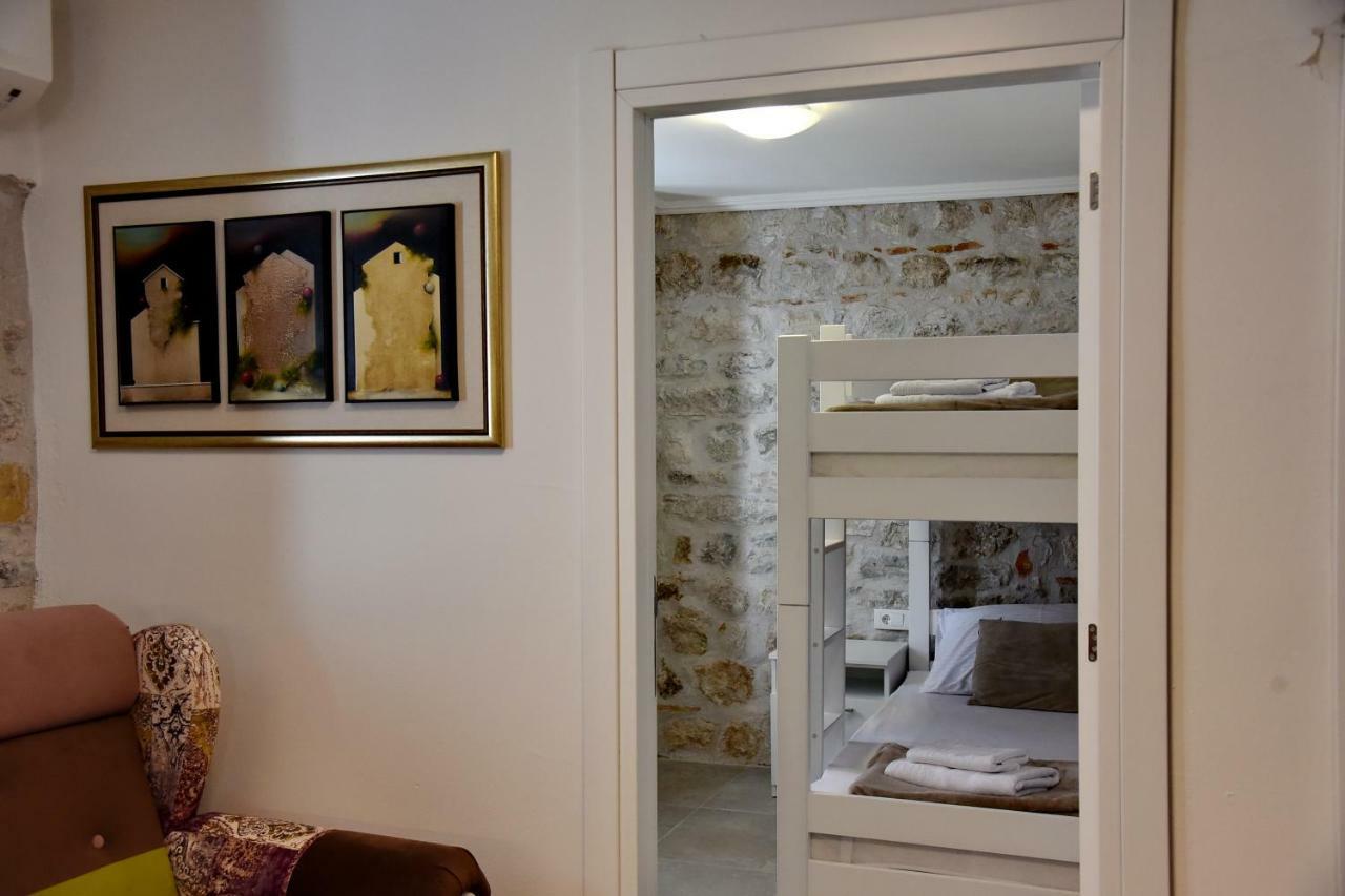 קוטור Lana & Ena Apartments מראה חיצוני תמונה