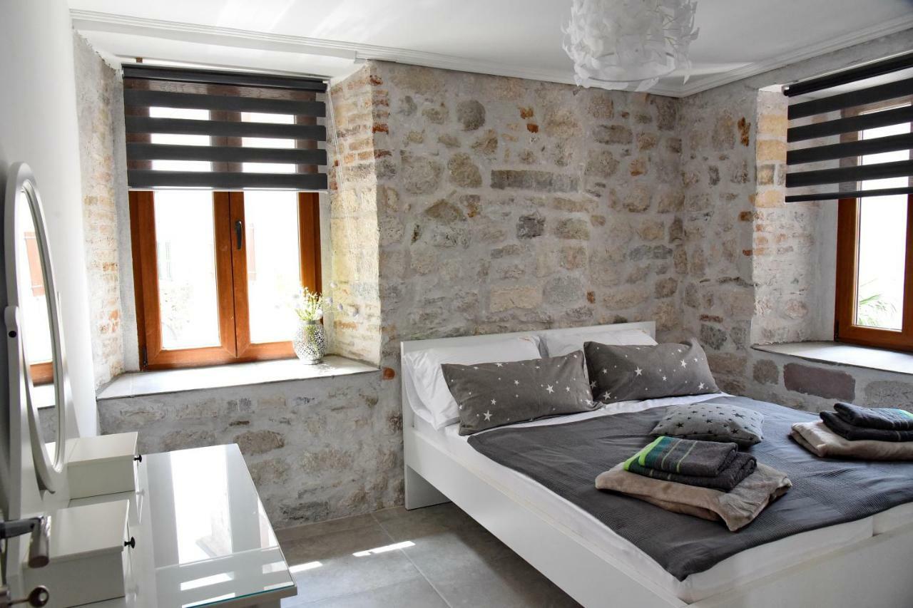 קוטור Lana & Ena Apartments מראה חיצוני תמונה