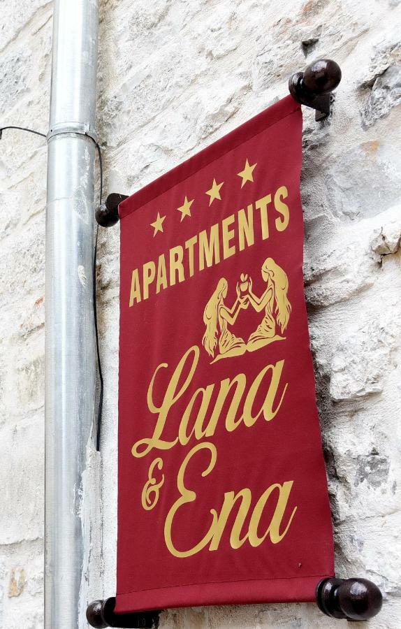 קוטור Lana & Ena Apartments מראה חיצוני תמונה