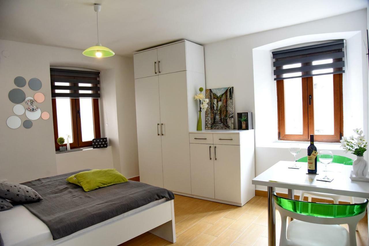 קוטור Lana & Ena Apartments מראה חיצוני תמונה